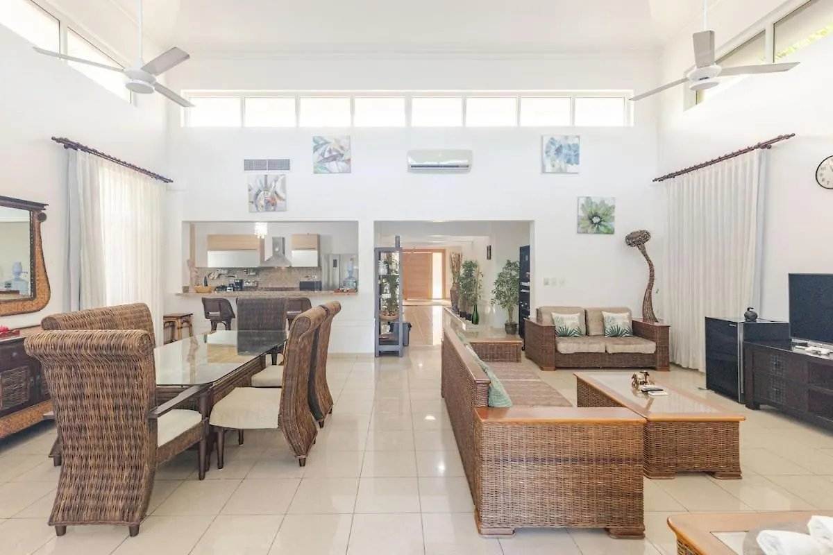 Private Punta Cana Villa With Pool & Golf View
