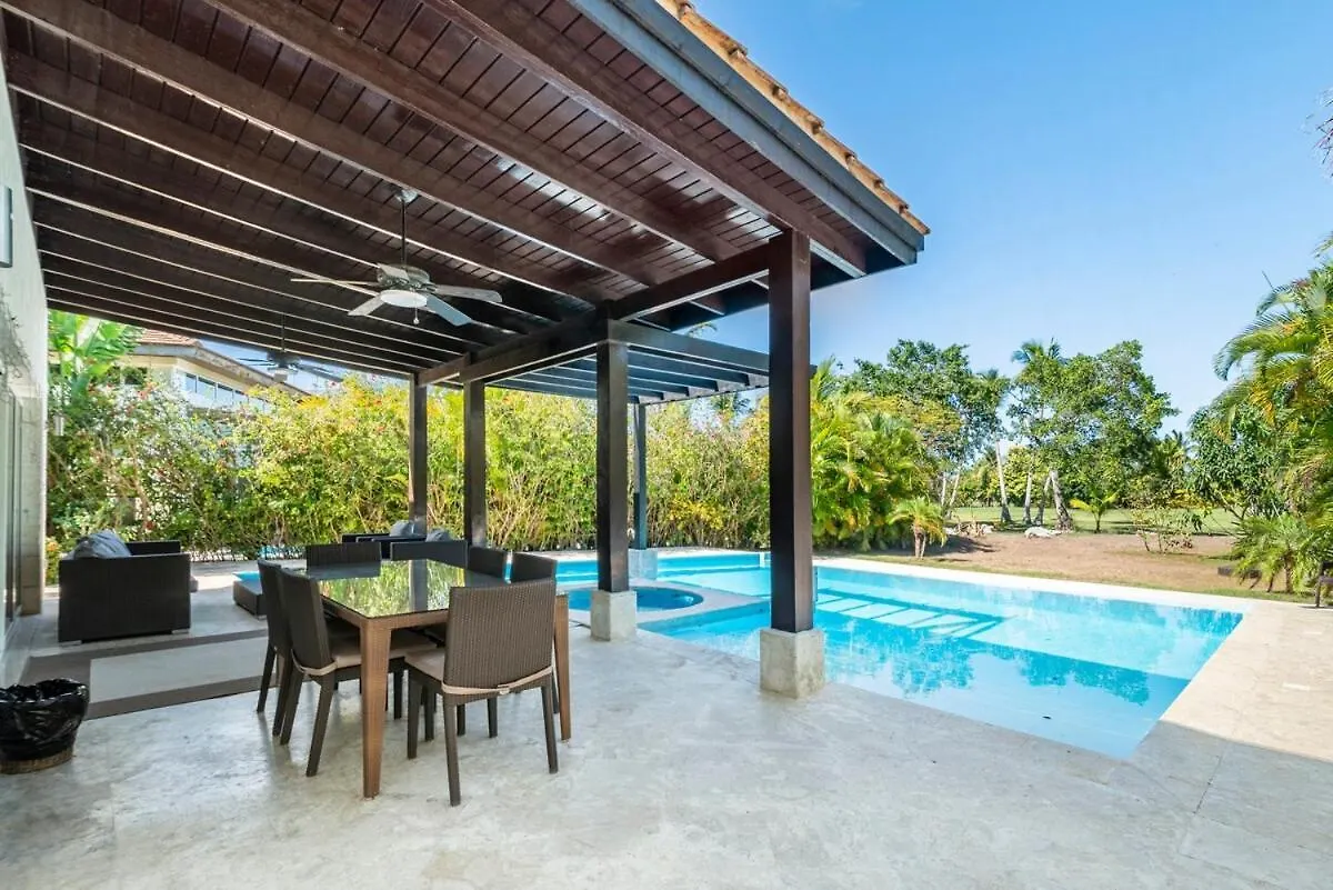 Private Punta Cana Villa With Pool & Golf View