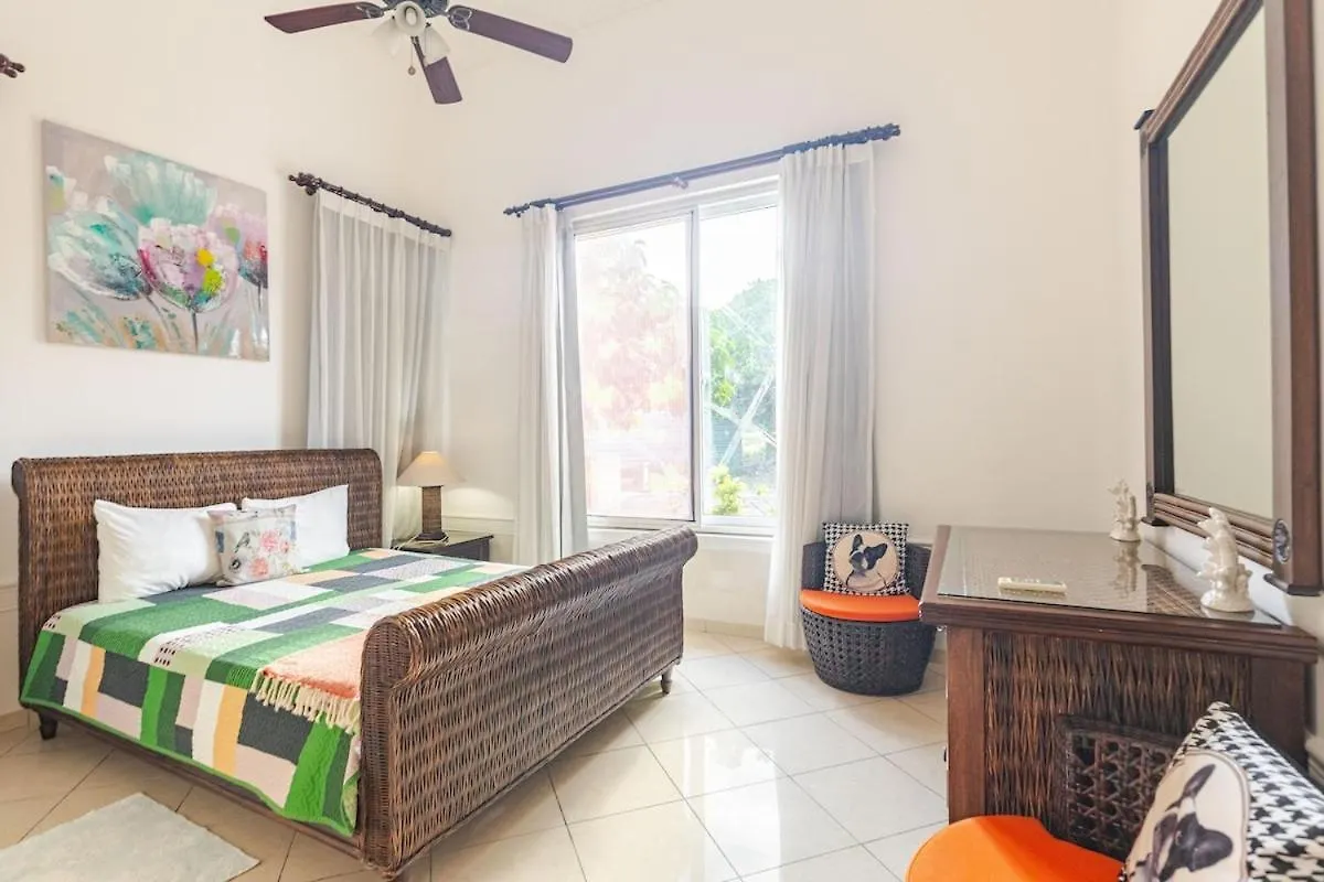 Private Punta Cana Villa With Pool & Golf View