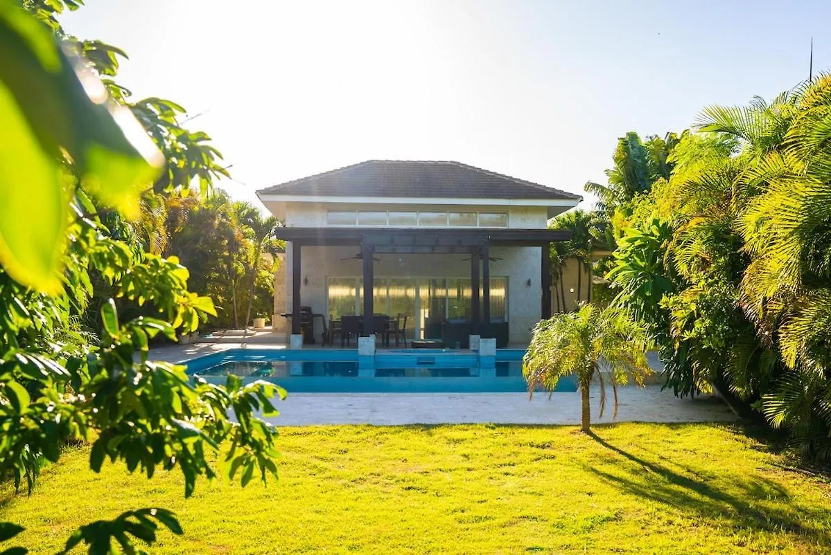 Private Punta Cana Villa With Pool & Golf View