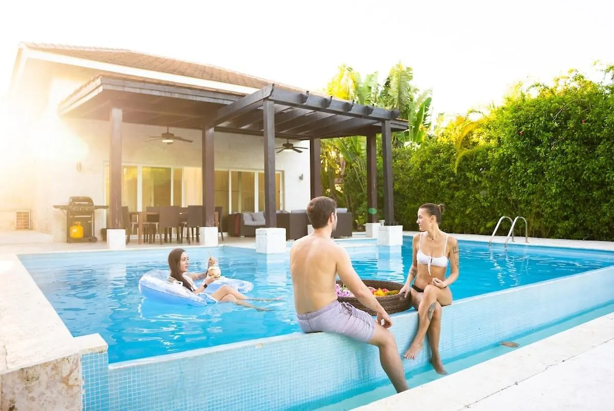 Private Punta Cana Villa With Pool & Golf View Dominikai Köztársaság